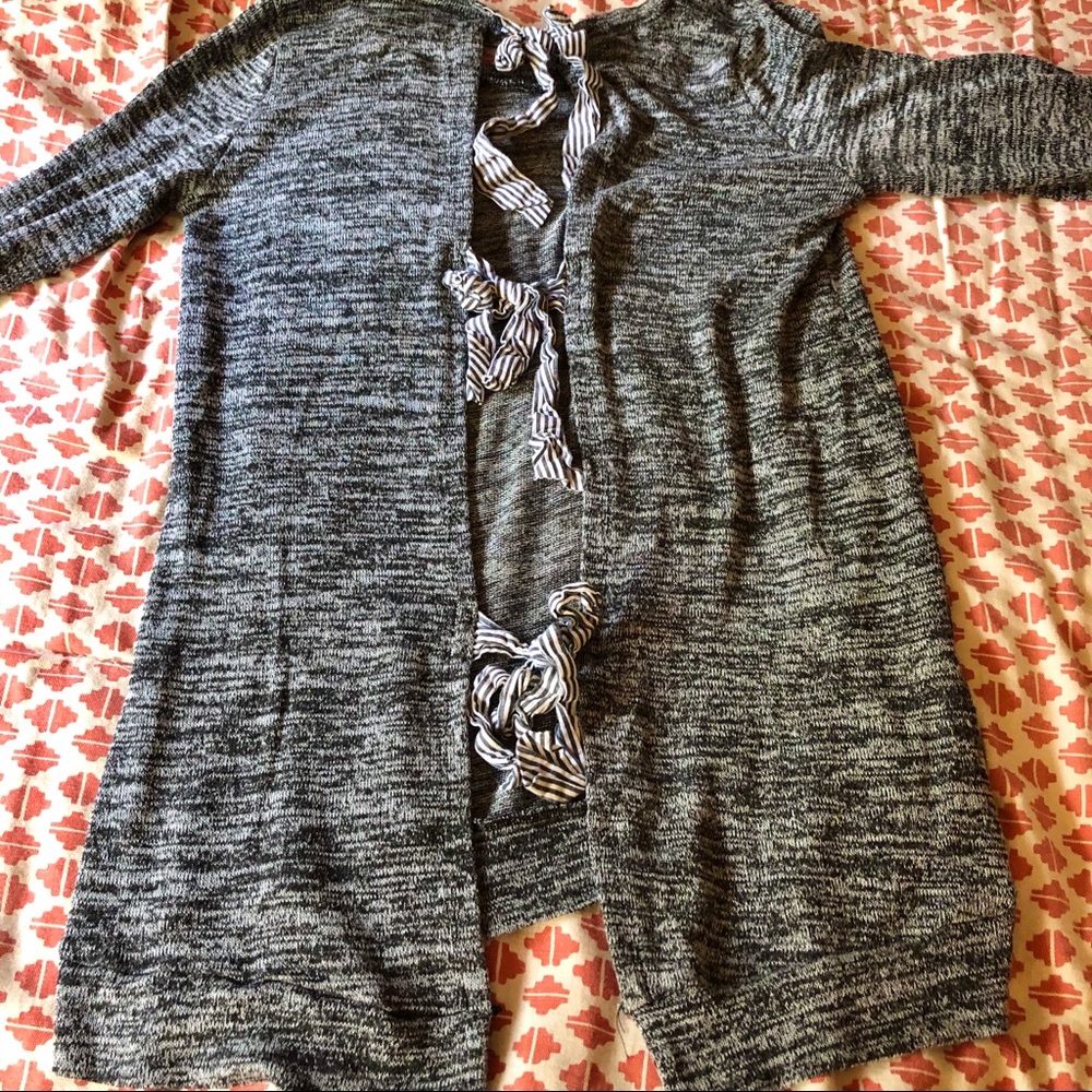🛍3 for 25🛍 Ribbon Tie back Sweater